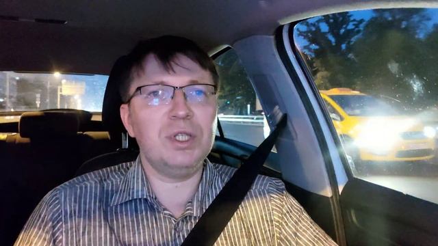 Читайте бумажные книги, их не заменить аудиокнигами (это не одно и тоже при одинаковом названии) 4K смотреть онлайн