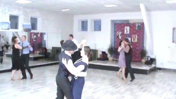 One step dance. Уан степ.