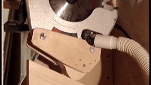 Циркулярка. Как поставить диск пилы вертикально. Циркулярка из ручной пилы