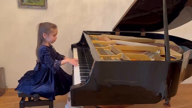 А. Гедике, "Пьеса" смотреть онлайн