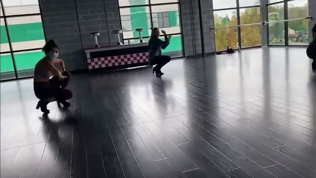 "Breathe” (class) - Nikita Lafreniere Choreography - ARMY of SASS Langley смотреть онлайн