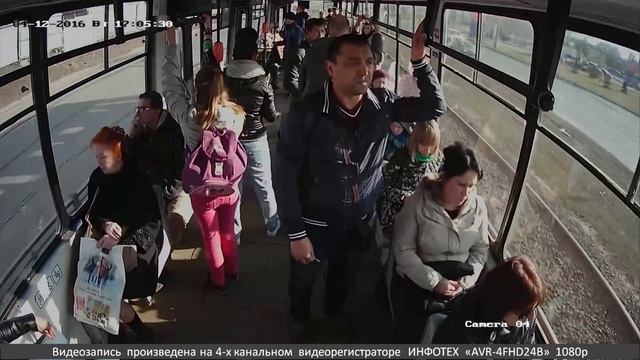 Камера видеонаблюдения в салоне трамвая | AVR-4FHD24B #ИНФОТЕХ