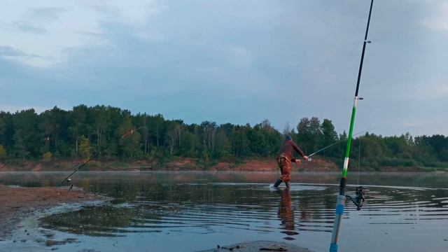 Рыбалка на песках, начало августа 2021, Кировская область, Истобенск смотреть онлайн