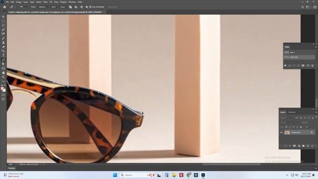 "Mastering Clipping Path: Photoshop Tutorial for Beginners [2023]" смотреть онлайн