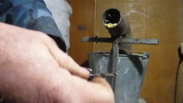 Как очистить кукурузу от початков. смотреть онлайн