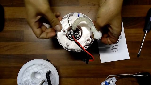 Разборка топливного насоса SOLARIS 11- ACCENT 11- (disassemble the fuel pump SOLARIS 11- ACCENT 11- смотреть онлайн
