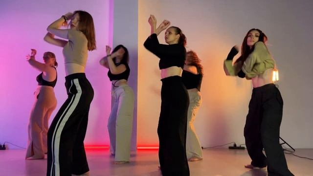 Танцы с нуля: Dancehall Female