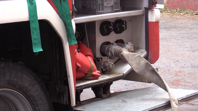 В Туле спасатели проводят обучение добровольных пожарных смотреть онлайн