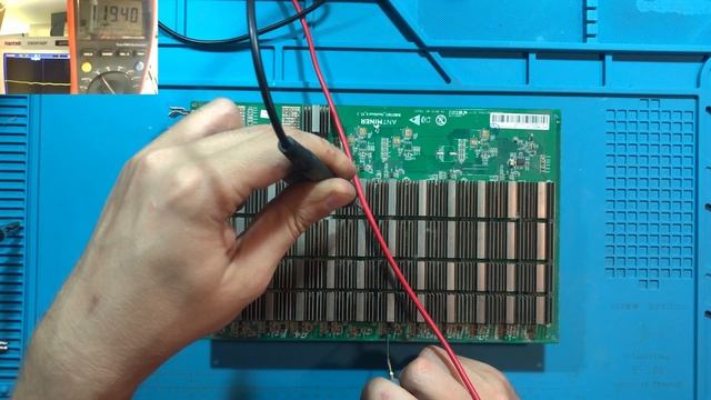 Диагностика и ремонт | 5 хеш-плат Antminer S17 pro смотреть онлайн