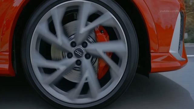 2020 Audi RS Q3 - Compact Performance SUV смотреть онлайн