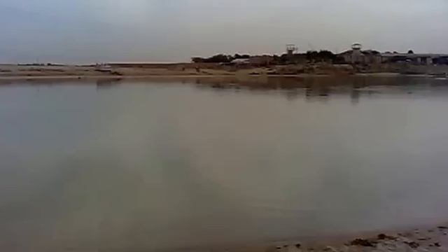 Salty lake. Солёное озеро, солёные берега смотреть онлайн