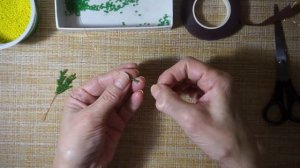 Ромашки из бисера.Букет полевых ромашек.