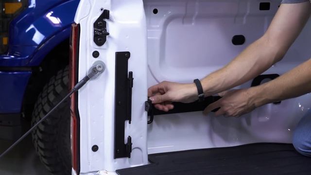 2019 Ranger Undercover Swing Case Storage Box Install смотреть онлайн