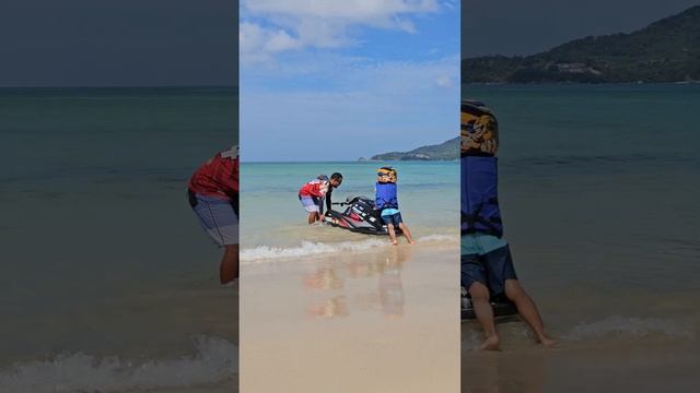 Зачем такой шлем на воде?