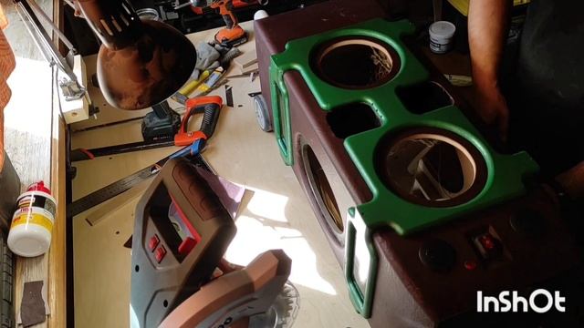 Музыкальный центр