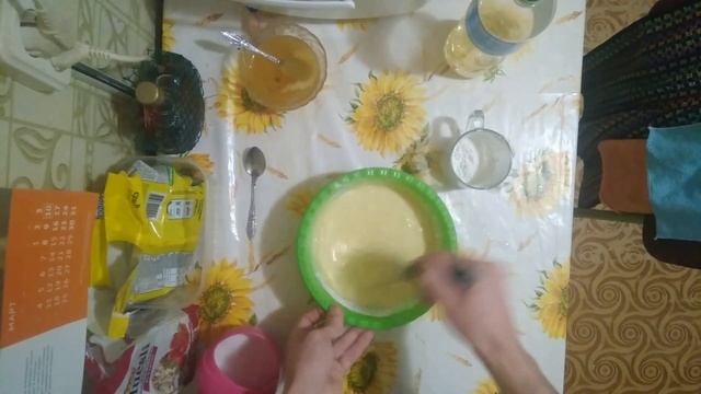 [Папа] Как испечь кекс из прокисшего молока (для новичков)