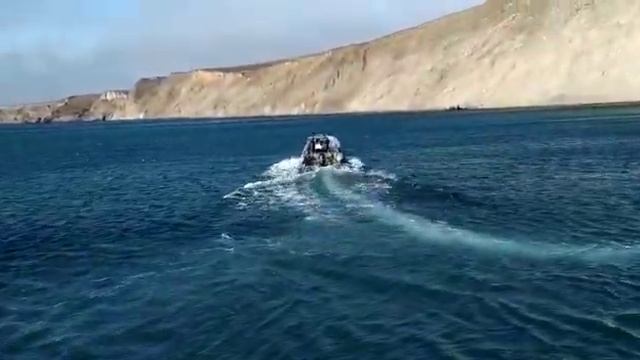 Тест драйв лодки RAIDER MARIN на полном ходу смотреть онлайн