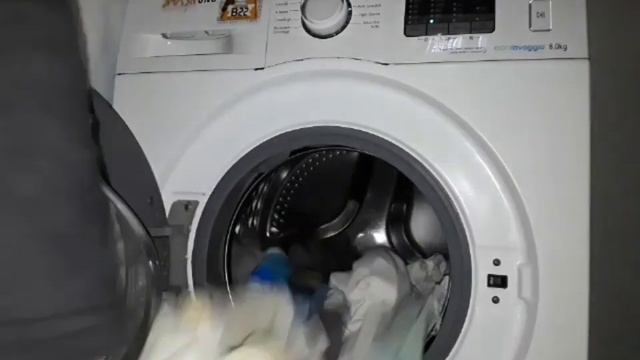 900 subs special: Samsung WF80F5E0W4W open door spins unbalanced spins and jumping смотреть онлайн