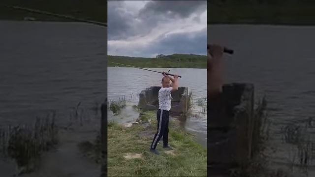 Рыба утащила мужика!?