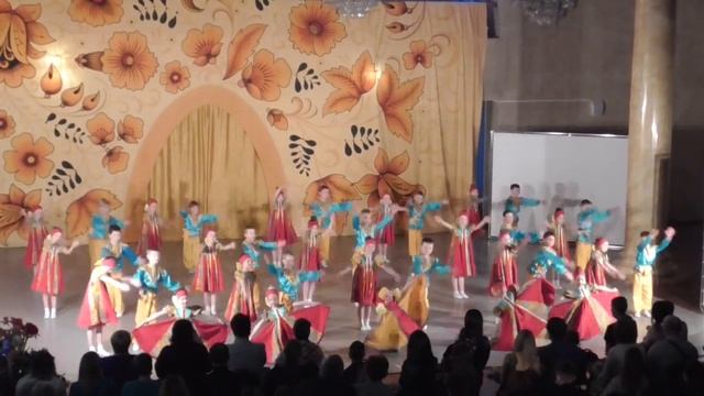Ансамбль "Кедровые орешки". Красноярск. Ясно солнышко смотреть онлайн