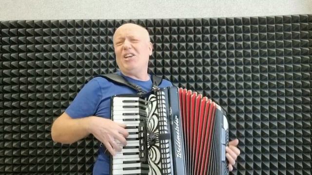 Всем хорошего настроения !!! Аккордеонист ("Безнадёга") смотреть онлайн