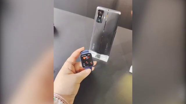 POCO Watch 穿戴裝置是運動的好幫手 смотреть онлайн