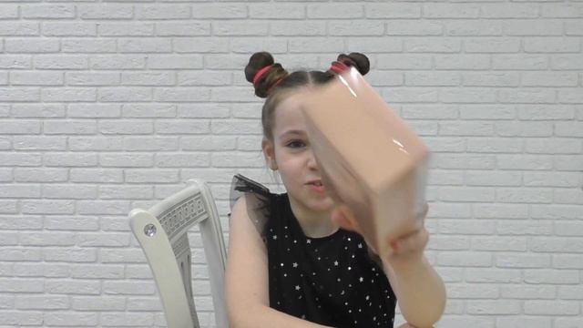 Настя и куклы.Национальные костюмы.Игры с куклой. Nastya And Dolls.National Costumes.Play With Doll