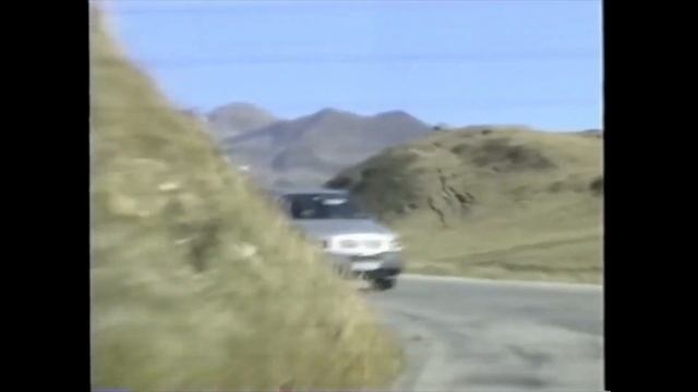 TÜM YÖNLERİ İLE W163 MERCEDES-BENZ ML 270 CDI смотреть онлайн