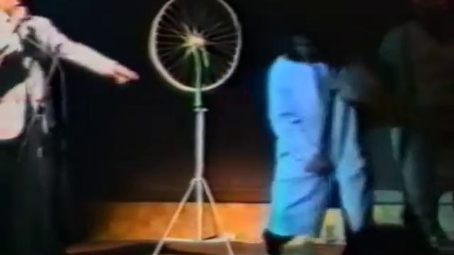Cabaret Pézenas 15 Mars 1988 смотреть онлайн