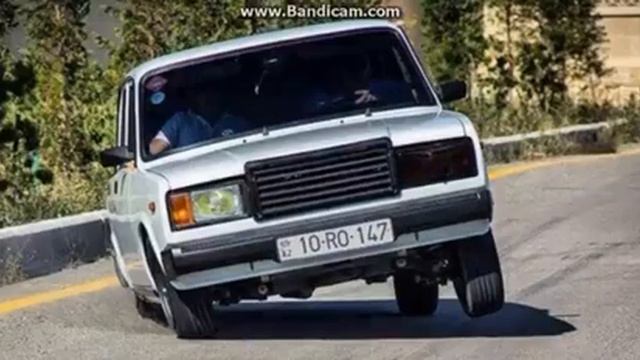 Aze Bass (Salam Ala Bradyaqa) смотреть онлайн