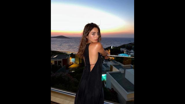 Sıla Türkoğlu's heartbreaking decision about Kızılcık Şerbeti...!!! смотреть онлайн