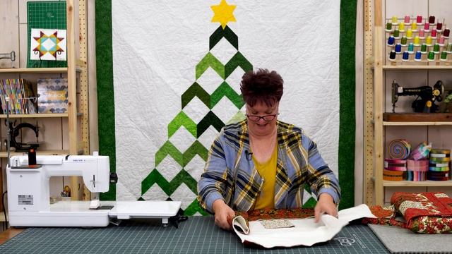 Make a "Casserole Caddy" Quilt As You Go Project with Courtenay of Missouri Star (Video Tutorial) смотреть онлайн