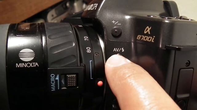 Minolta Maxxum 8000i / Alpha 8700i slr. AF (35mm. film) смотреть онлайн