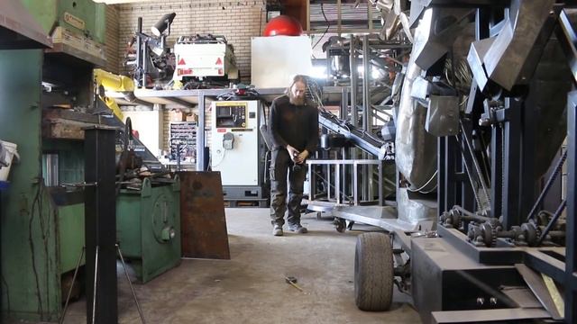 Forging a longsword, the complete movie. смотреть онлайн