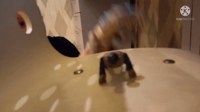 парк МИР ЮРСКОГО ПЕРИОДА/история игрушек/эпизот-ПОБЕГ ДИНОЗАВРОВ! смотреть онлайн