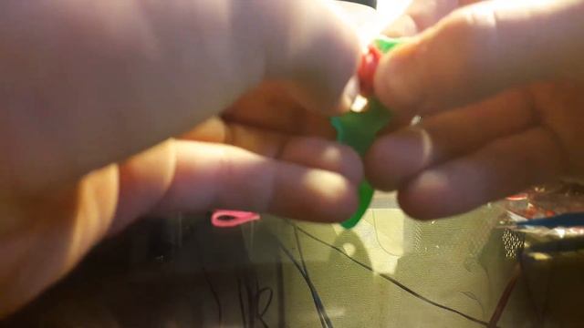 ВИШЕНКА из РЕЗИНОК на рогатке без станка смотреть онлайн