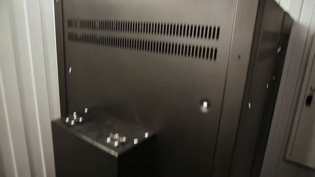 Дизельная электростанция 240 кВт с ИБП от компании МегаВатт смотреть онлайн