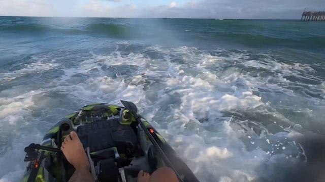 SURF TEST 3 WATERS Kayaks Big Fish 108 смотреть онлайн