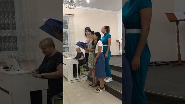 Пойте с нами, пойте вместе