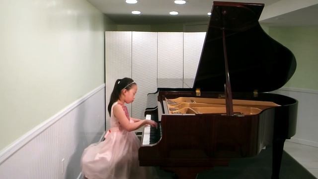 Tian Song Musical Arts student Bridget Tran plays Chopin Nocturne in E-Flat Major, Op. 9 No. 2 смотреть онлайн