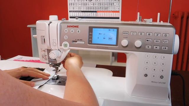8 fonctions que j'apprécie pour faire du patchwork avec la MC6700P de Janome смотреть онлайн