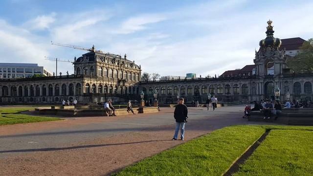 Дворцовый комплекс Цвингер. Дрезден смотреть онлайн