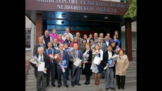 Знамена гордые труда смотреть онлайн