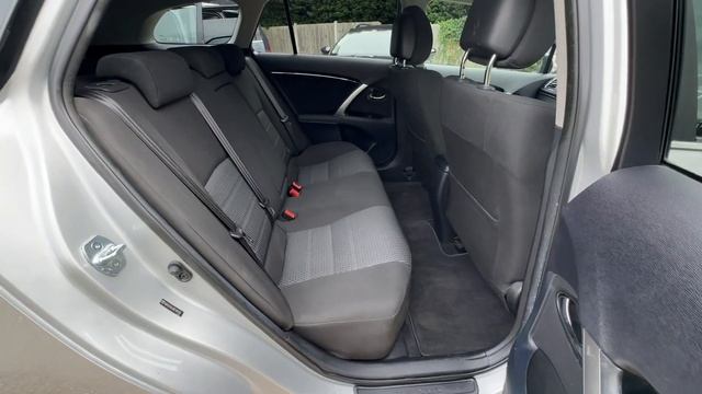 Toyota Avensis Manual смотреть онлайн