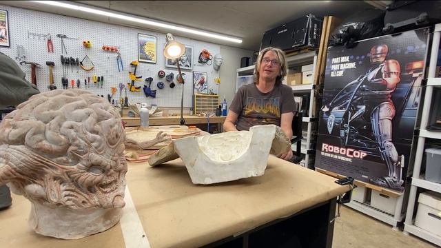 DOOM rebuilding the Spider Mastermind pt1 - Making Monsters with Gregor смотреть онлайн