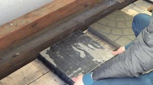 Отливаем тротуарную плитку из раствора разной консистенции