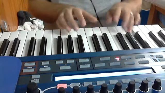 NOVATION ULTRANOVA - Custom Patches 1 смотреть онлайн
