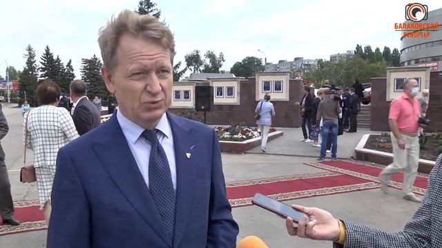 Они достойны быть примером! На Доске почёта - имена тех, кто сражался на "коронавирусных фронтах" смотреть онлайн