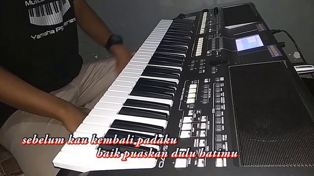 Lukaku Sampling Yamaha PSR S670 Video Karaoke смотреть онлайн