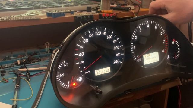 Пересвет приборной панели Toyota Avensis 2 смотреть онлайн